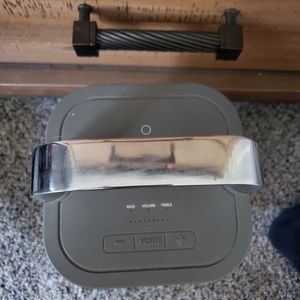 Brooks tone big blue party